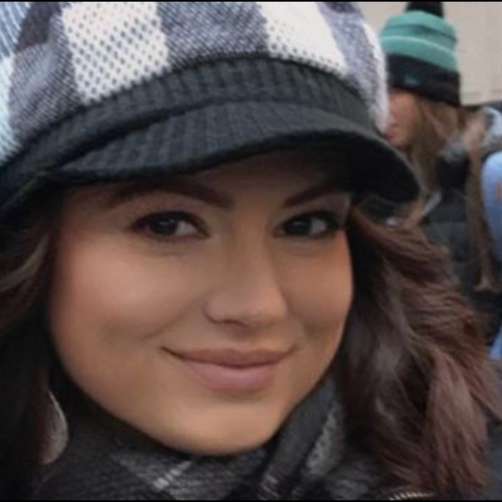 Meet your Posher, Brittany